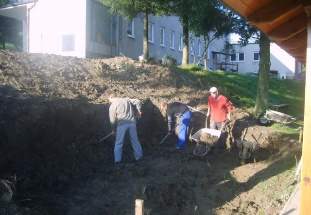 Výstavba prírodného javiska v MŠ