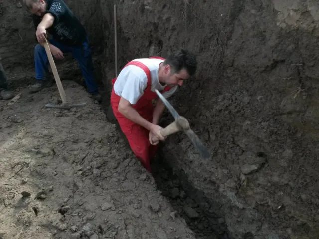 Výstavba prírodného javiska v MŠ