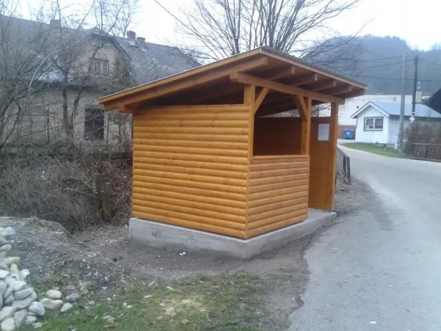 Výstavba zástavky u Babišov